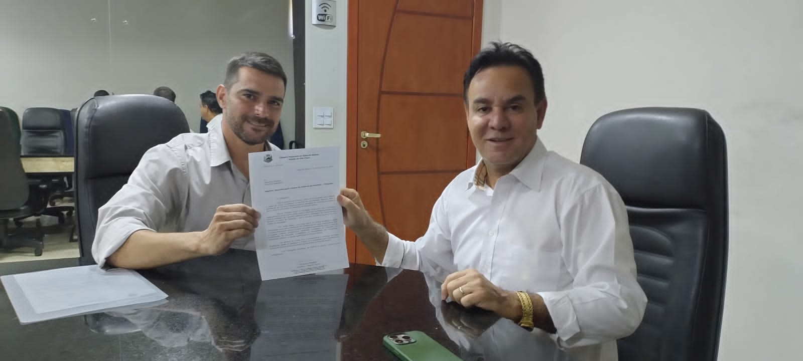 Vereador Rick Perrone se encontra com Adilson Barroso Bolsonarista e pede recursos para Ribeirão Bonito